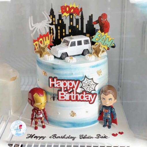 Bánh sinh nhật ô tô cho bé trai