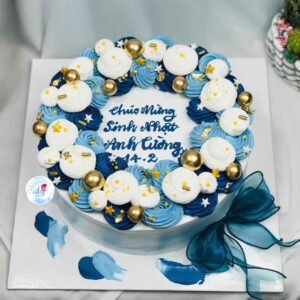 Bánh sinh nhật màu xanh