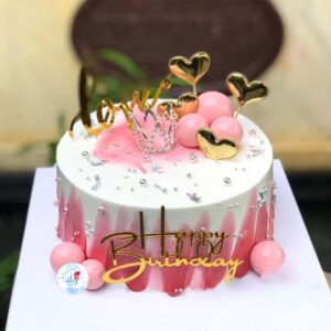 Bánh sinh nhật đơn giản màu hồng