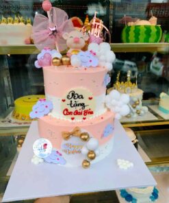 Bánh sinh nhật 2 tầng con heo