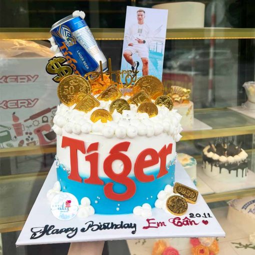Bánh sinh nhật ly bia tiger cho sếp nam