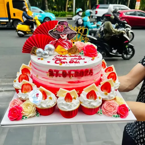 Bánh sinh nhật cho nữ u50