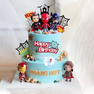 Bánh sinh nhật siêu nhân 2 tầng cho bé trai