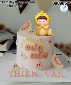 Bánh sinh nhật đầy tháng con rắn